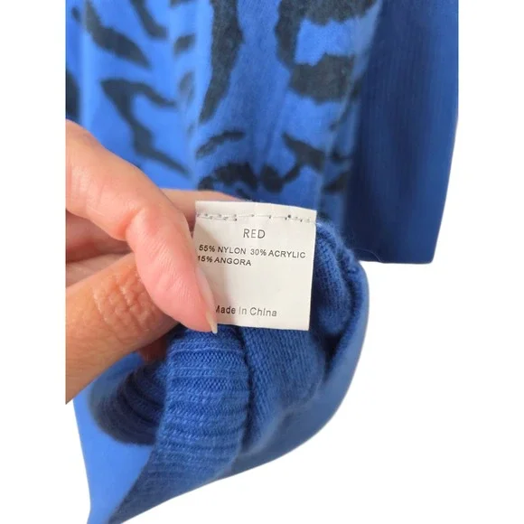 Red Animal Print Knit Turtleneck Sweater Dress Blue Black Casual Cozy - Picture 8 of 10